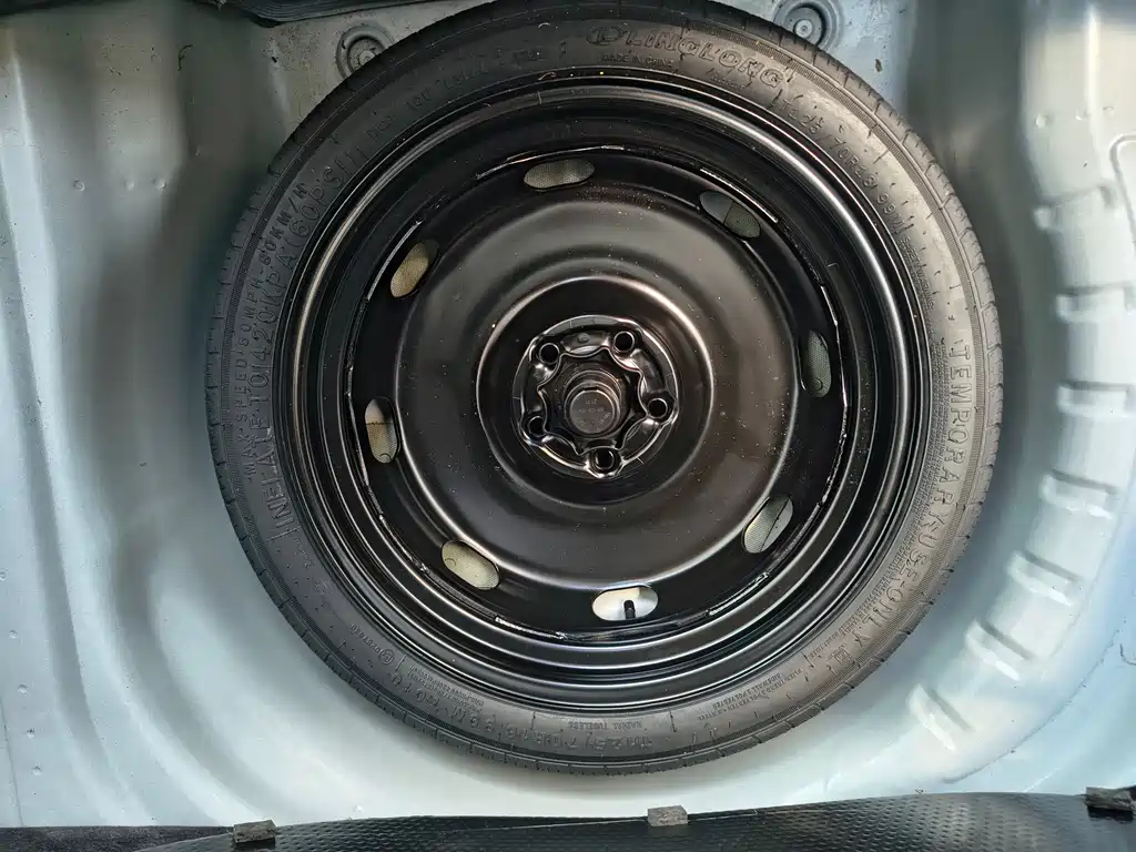 Skoda Octavia 2023 — фото 21
