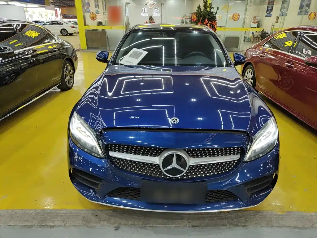 Mercedes-Benz C-Class 2021