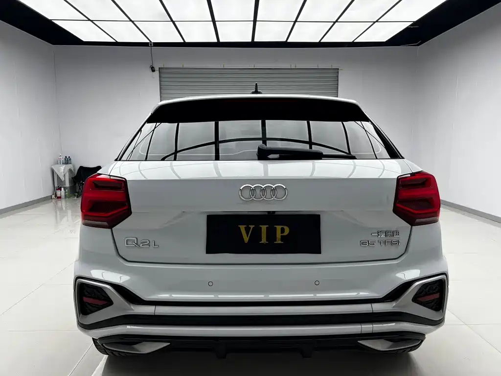 Audi Q2L 2022
