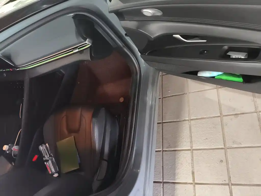 Hyundai Elantra 2021 — фото 20