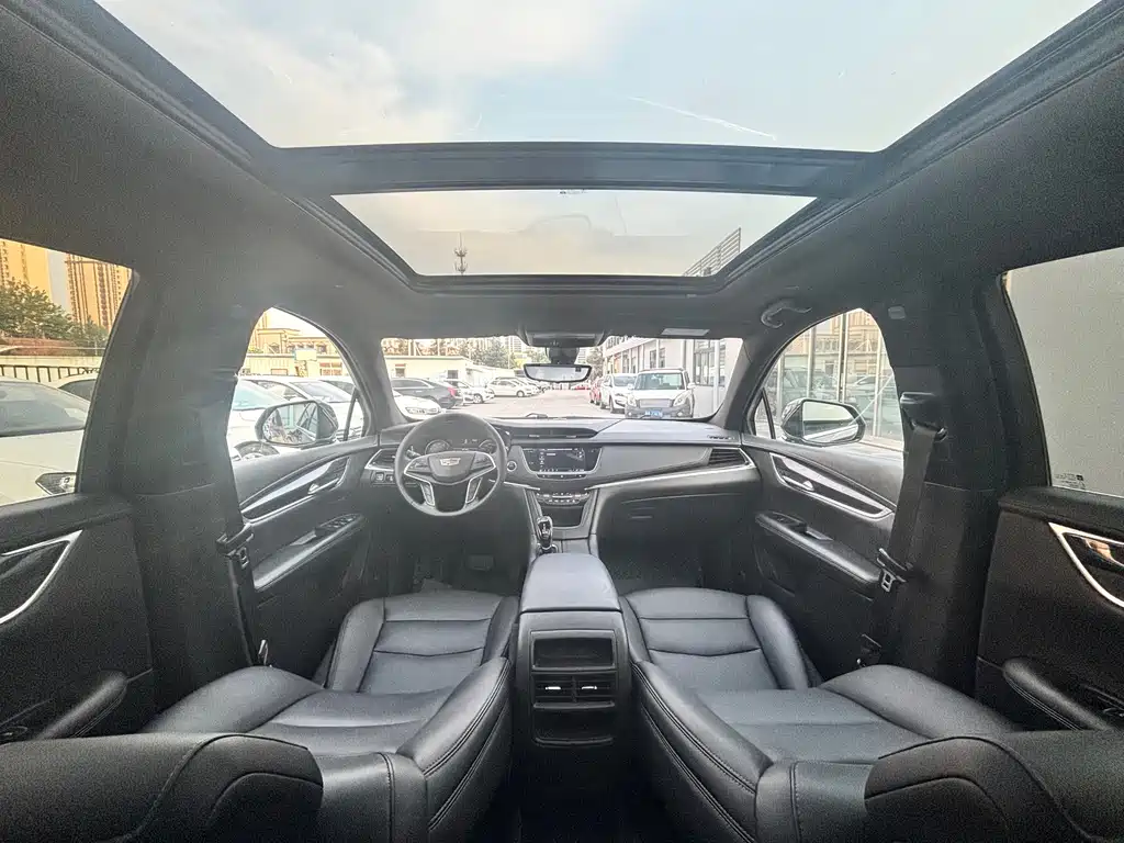 Cadillac XT5 2021 — фото 13