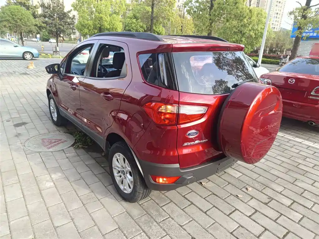 Ford Ecosport 2017 — фото 23