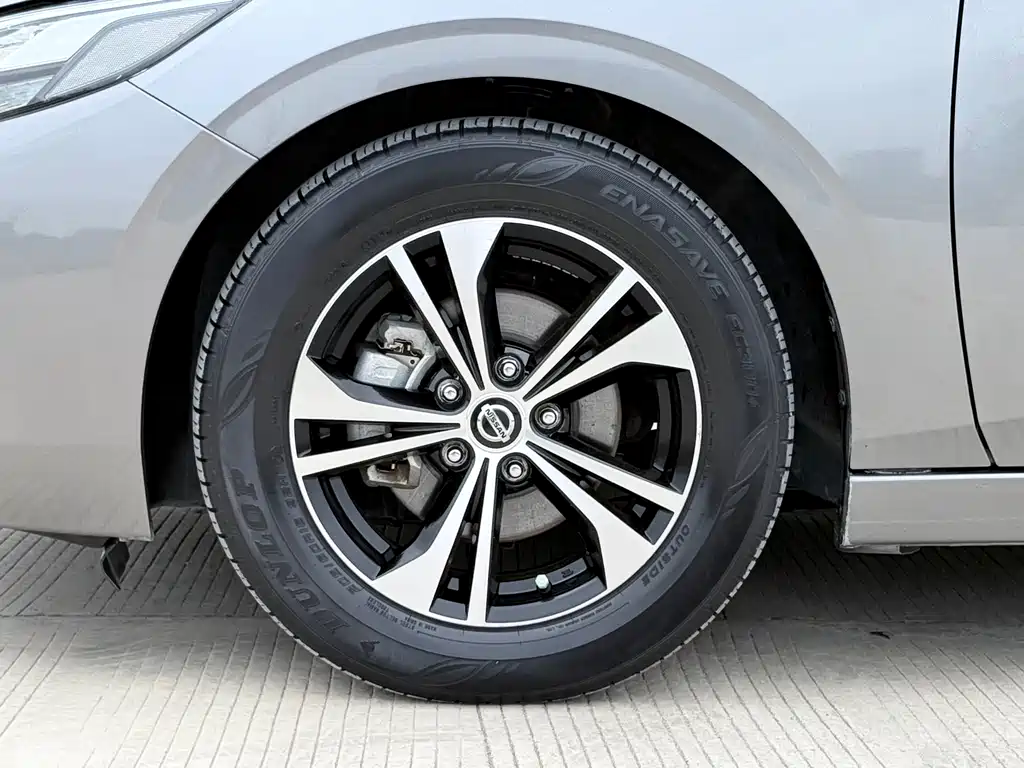 Nissan Sylphy 2019 — фото 21