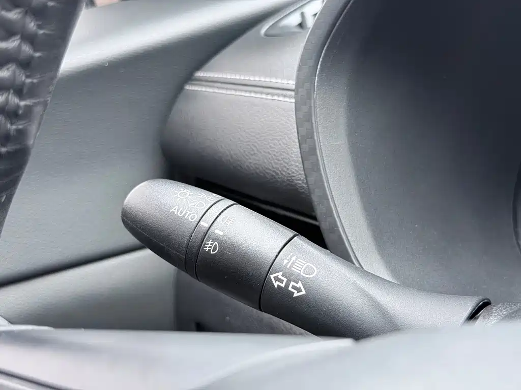 Nissan Sylphy 2019 — фото 19