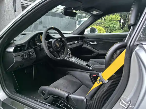 Porsche 911 2019