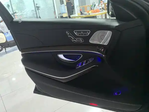 Mercedes-Benz Maybach S-Class 2016