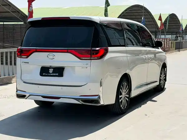 GAC Trumpchi M8 2021