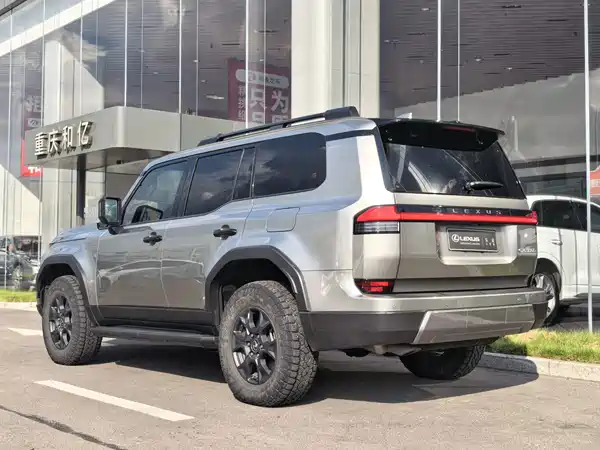Lexus GX 2025
