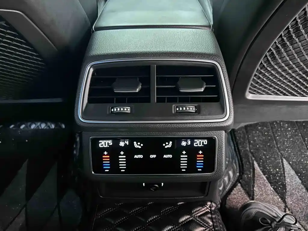 Audi A6L 2022 — фото 14