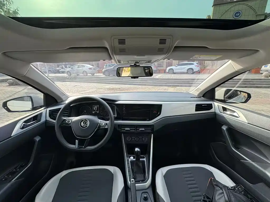 Volkswagen Polo 2023