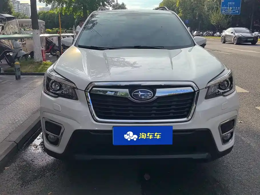 Subaru Forester 2021 — фото 2