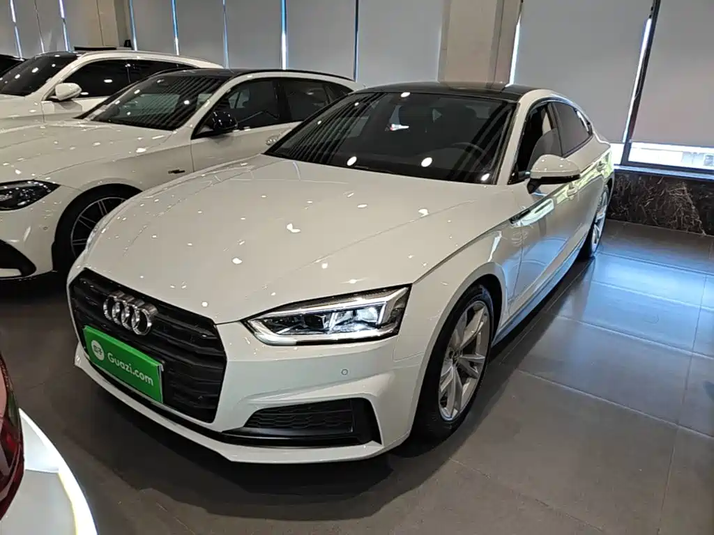 Audi A5 2020 — фото 1