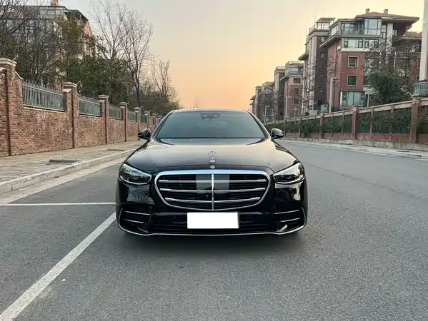 Mercedes-Benz S-Class 2021