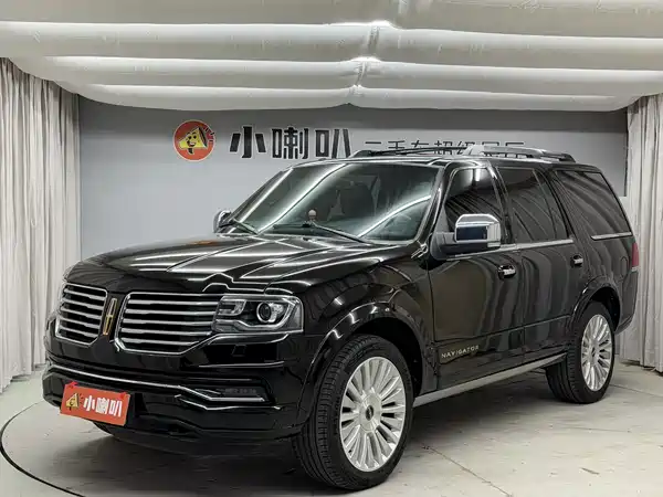 Lincoln Navigator 2016