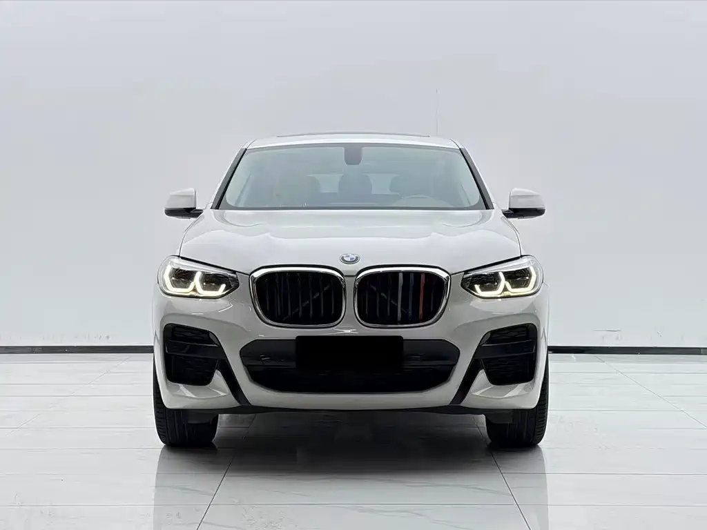BMW X4 2021 — фото 2