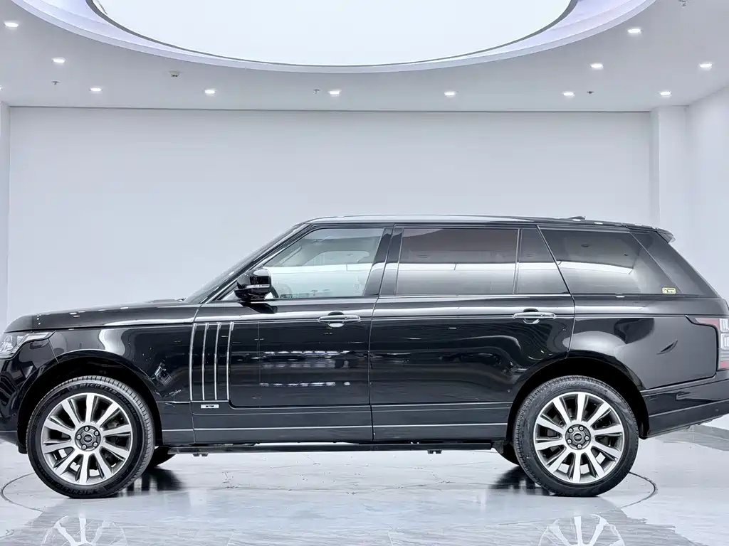 Land Rover Range Rover 2017 — фото 12