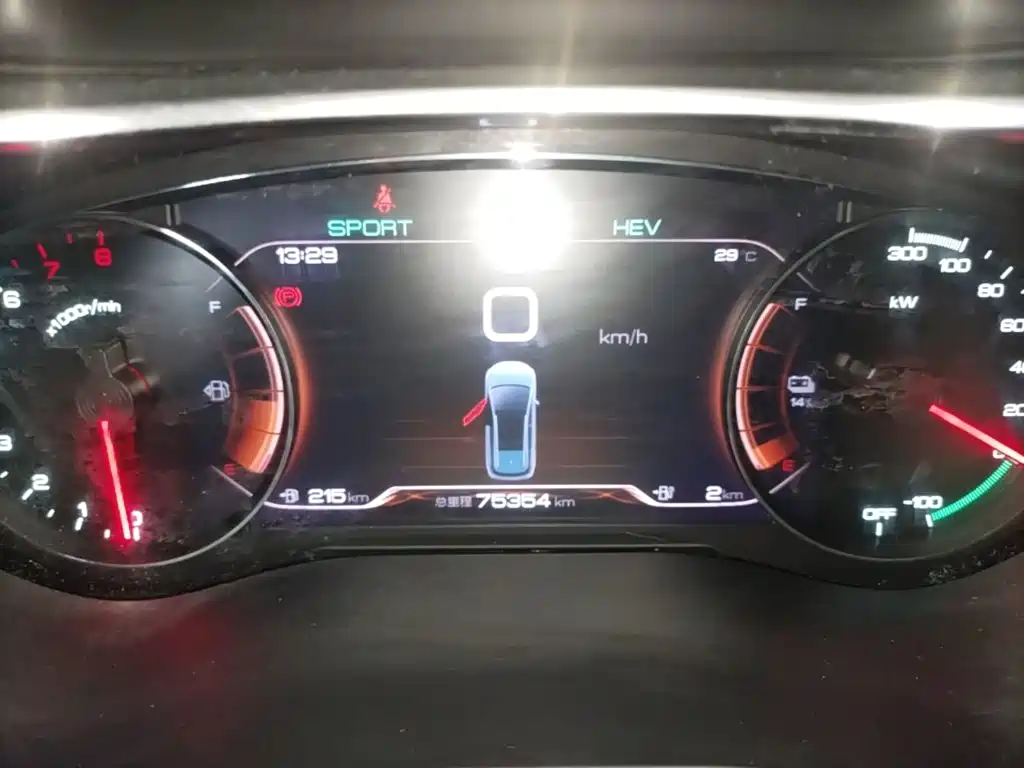 BYD Song MAX New Energy 2019 — фото 12