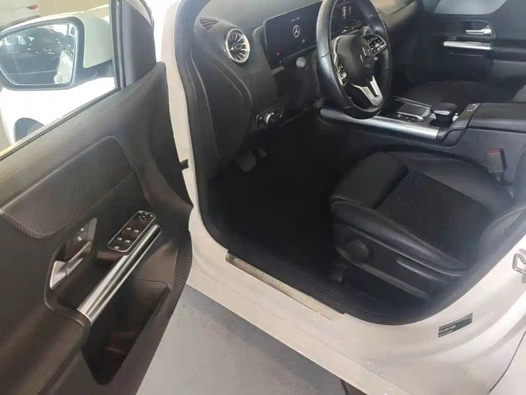 Mercedes-Benz B-Class 2022 — фото 16