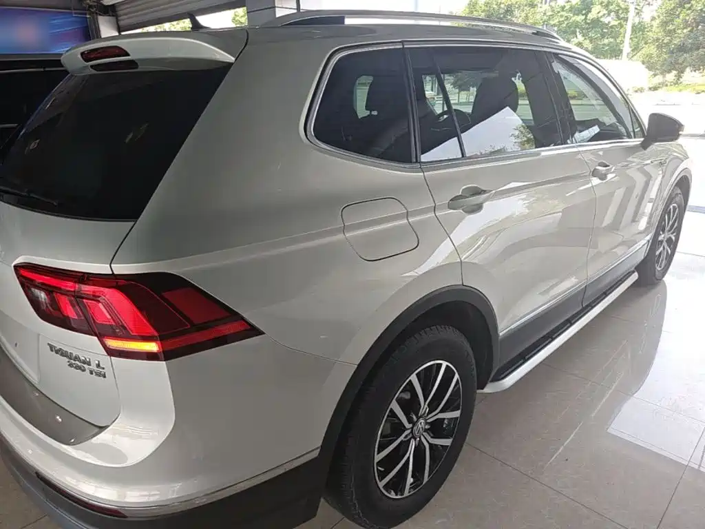 Volkswagen Tiguan L 2018 — фото 7