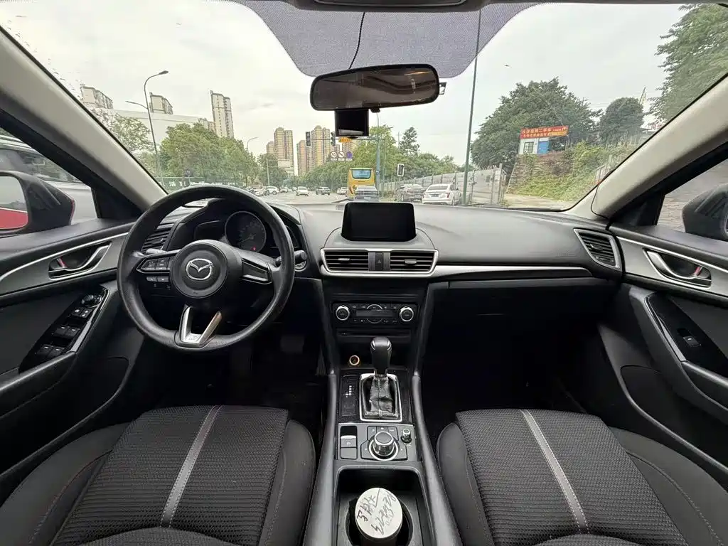 Mazda 3 Angkesela 2018 — фото 14