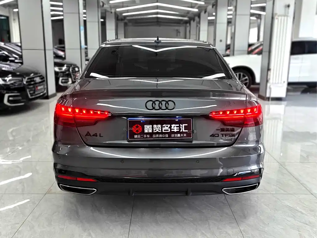 Audi A4L 2023 — фото 10