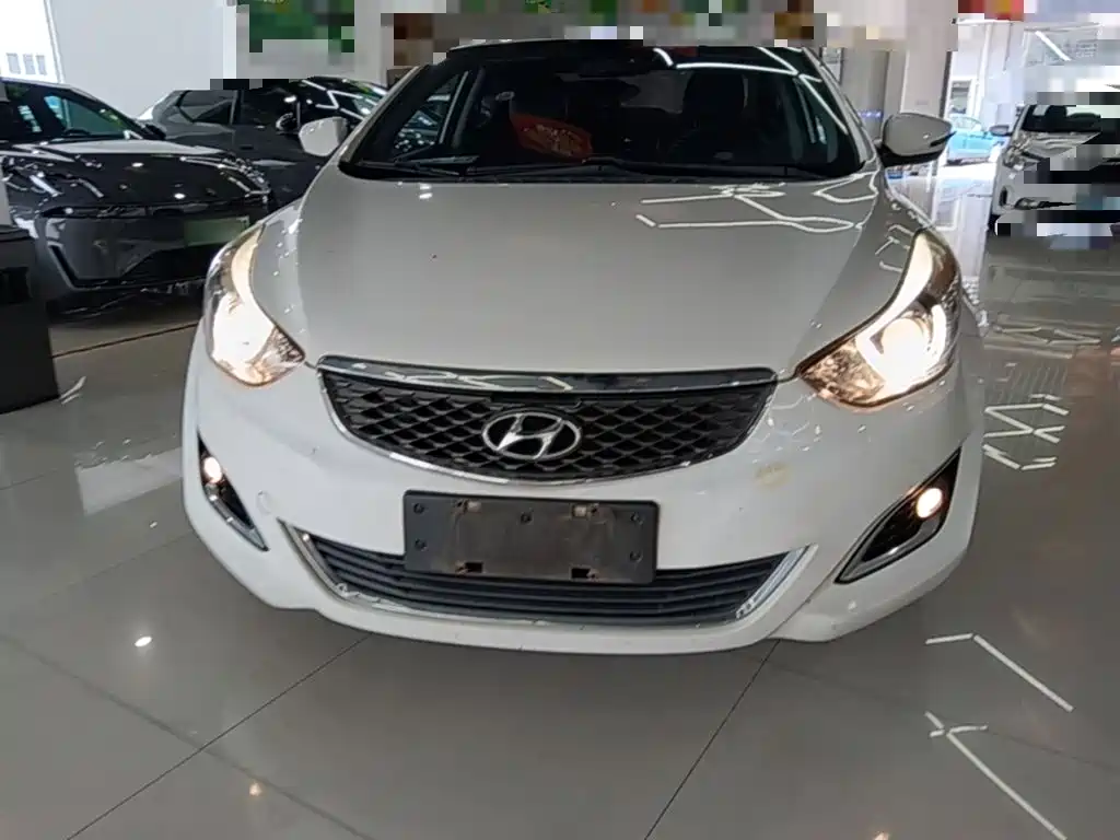 Hyundai Elantra Langdong 2017 — фото 3
