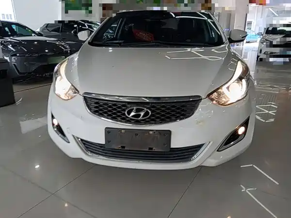 Hyundai Elantra Langdong 2017