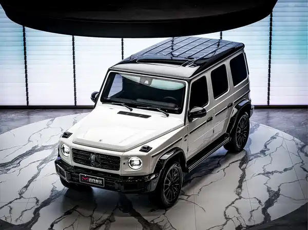 Mercedes-Benz G-Class 2023