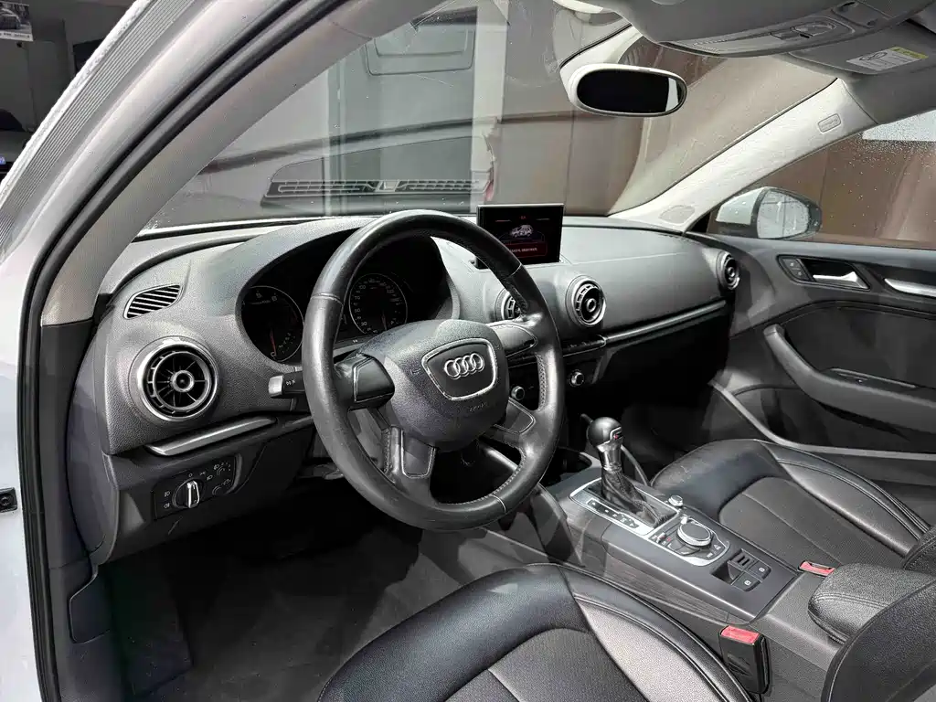 Audi A3 2014 — фото 14