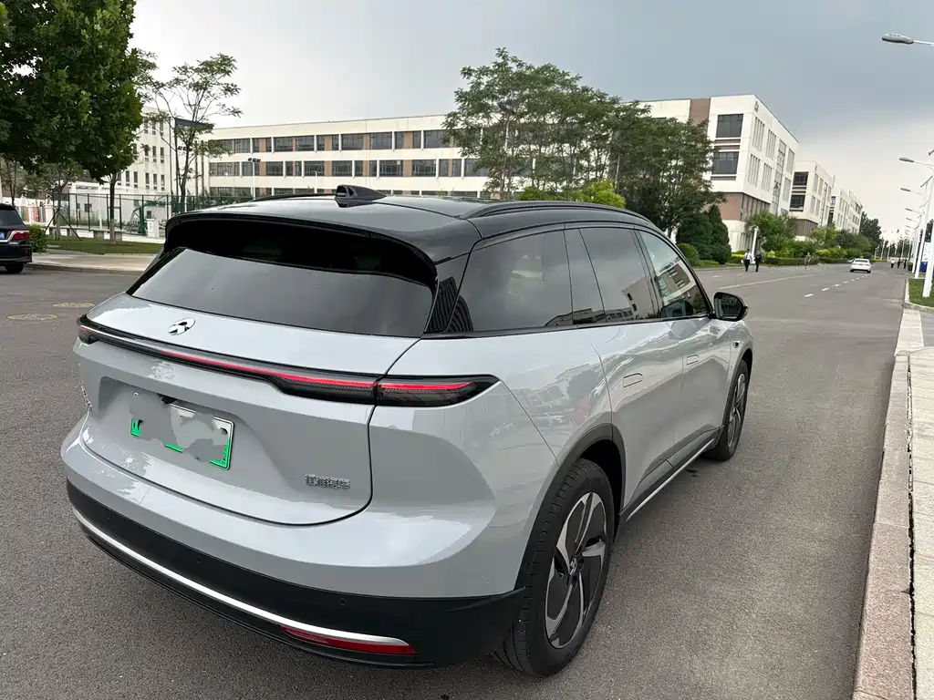 NIO ES6 2024