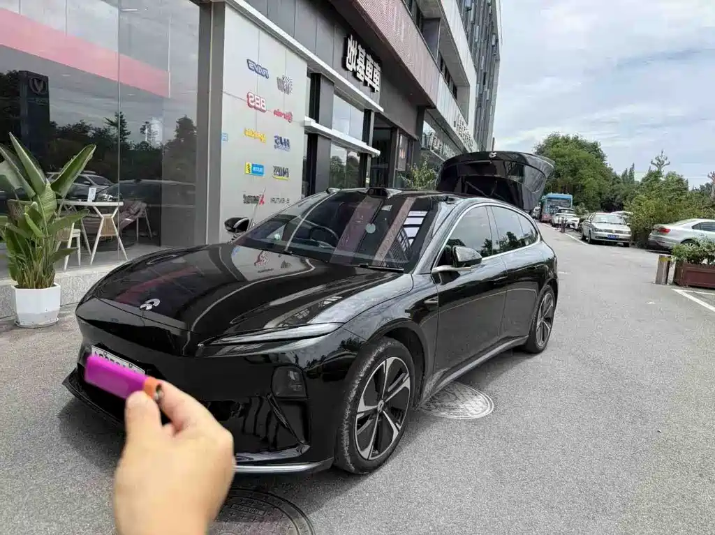 NIO ET5T 2024