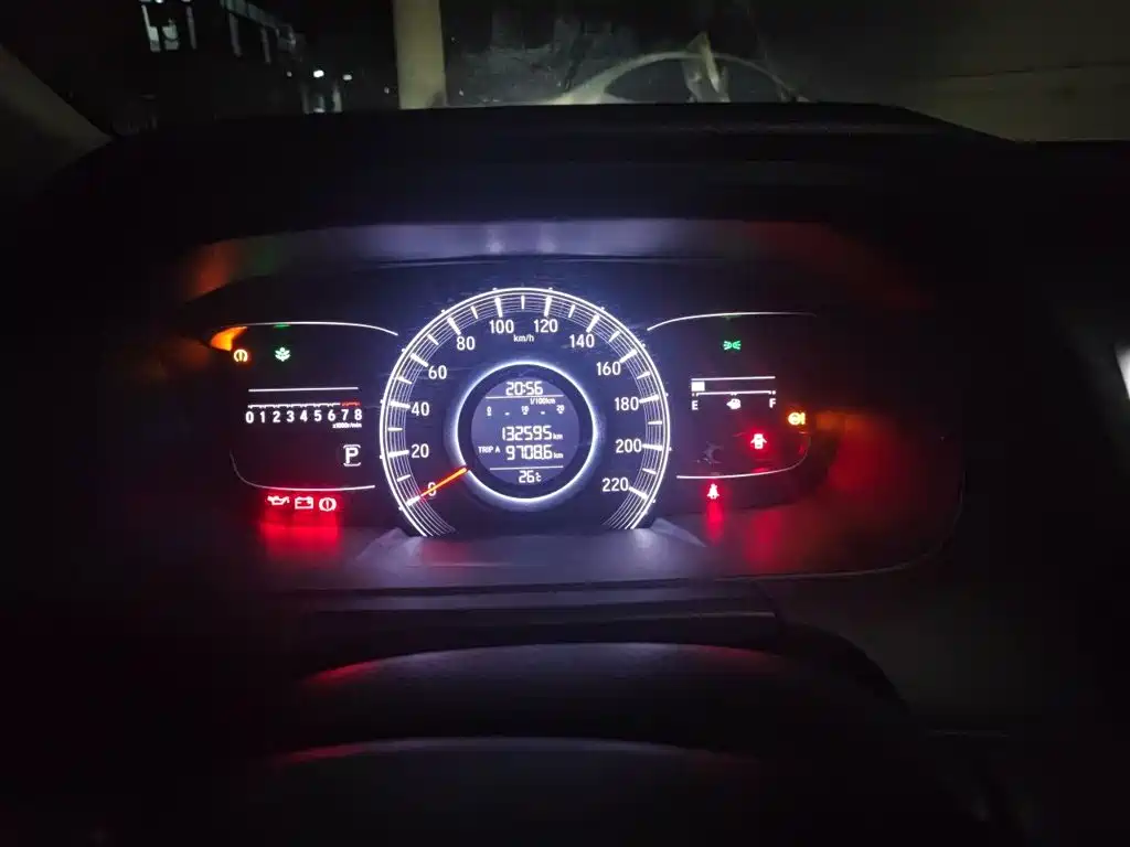 Honda Odyssey 2016 — фото 12