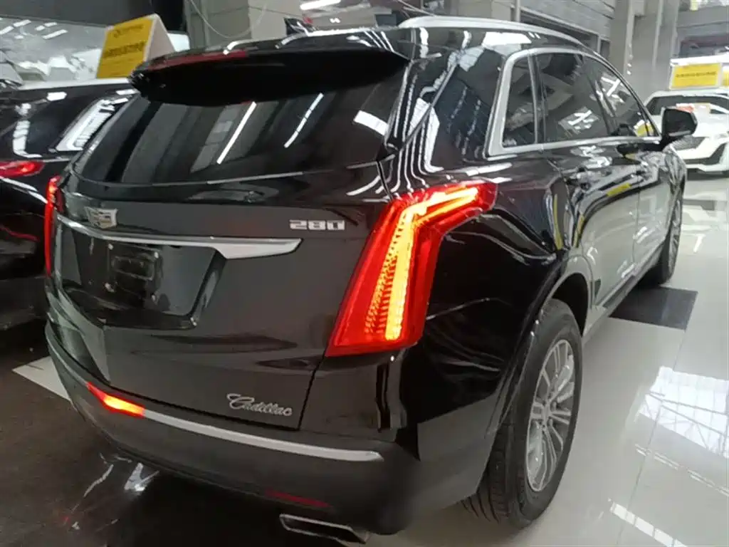 Cadillac XT5 2019 — фото 7