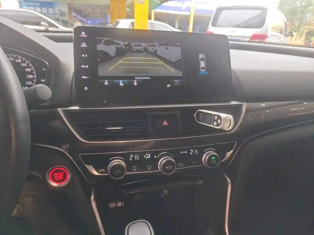 Honda Accord 2021 — фото 13