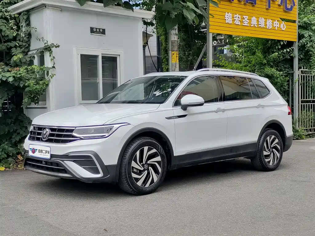 Volkswagen Tiguan L 2024