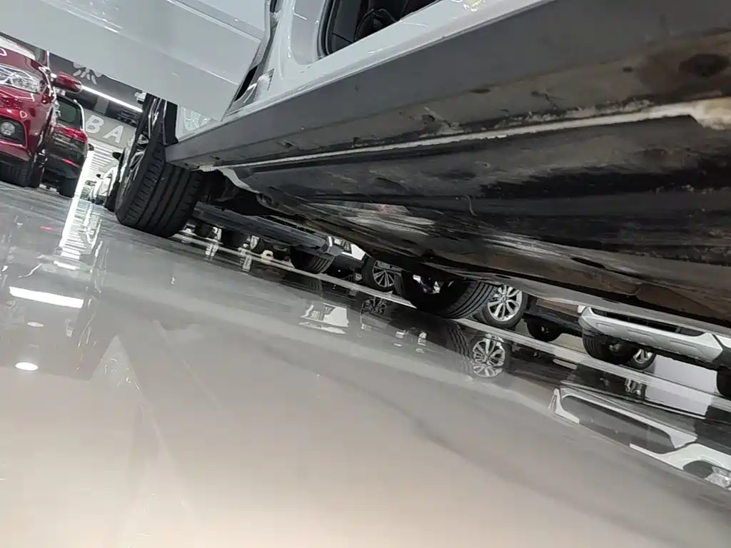 Volkswagen T-Roc 2021 — фото 21