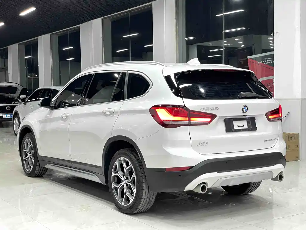 BMW X1 2023 — фото 6