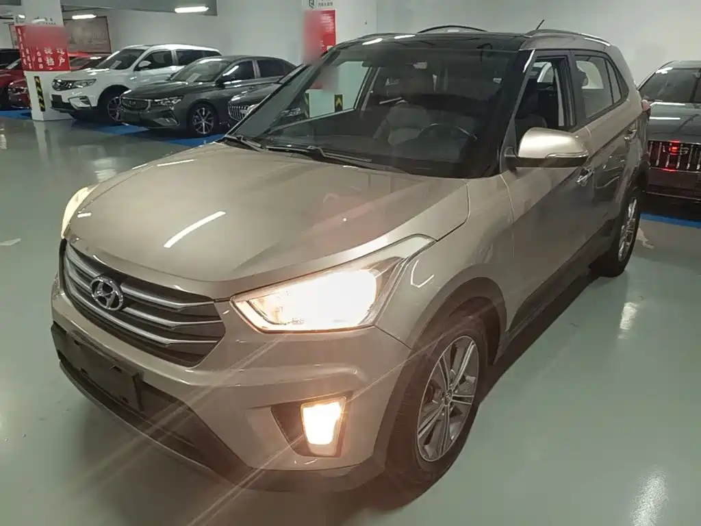Hyundai ix25 2015