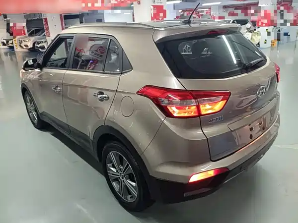 Hyundai ix25 2015