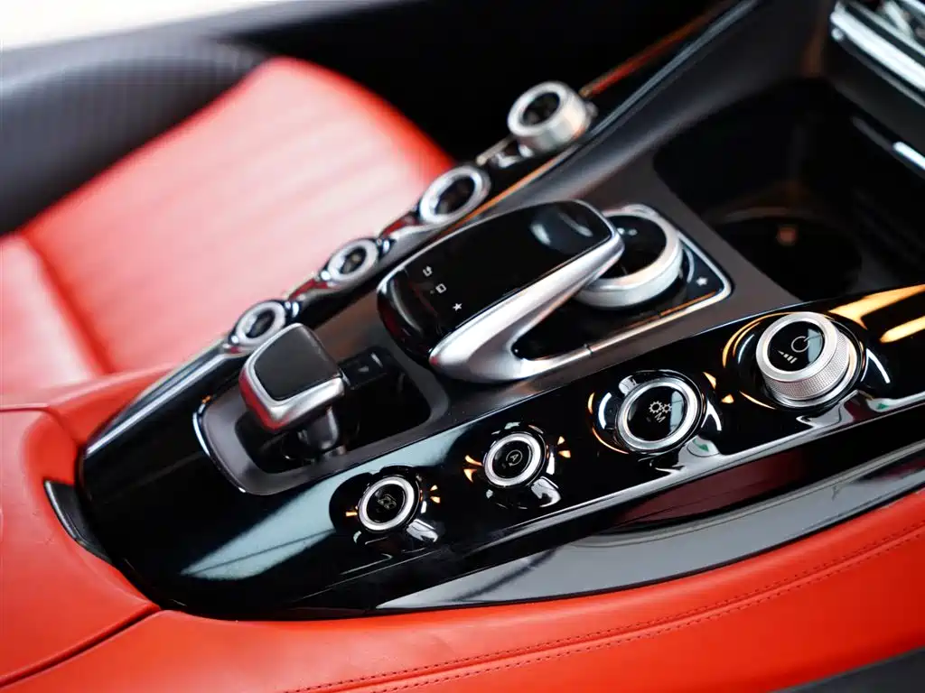 Mercedes-Benz AMG GT 2017 — фото 37