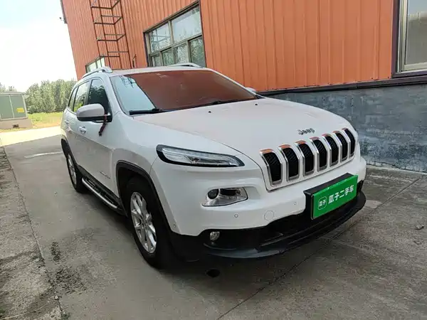 Jeep Cherokee 2016
