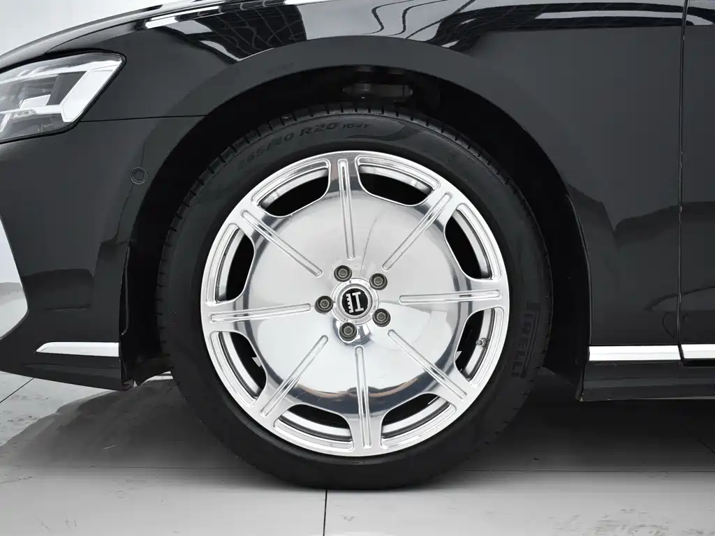 Audi A8 2024