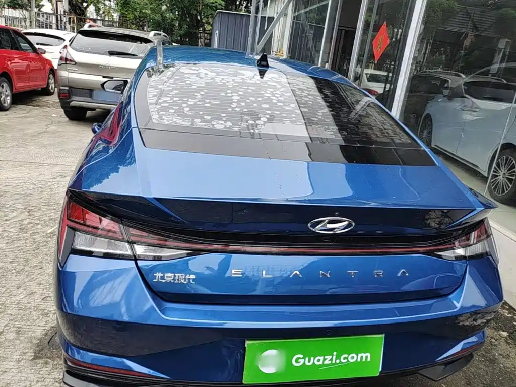 Hyundai Elantra 2020