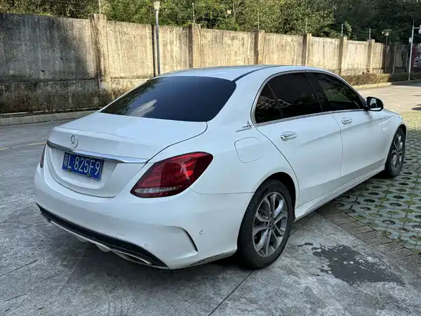 Mercedes-Benz C-Class 2018