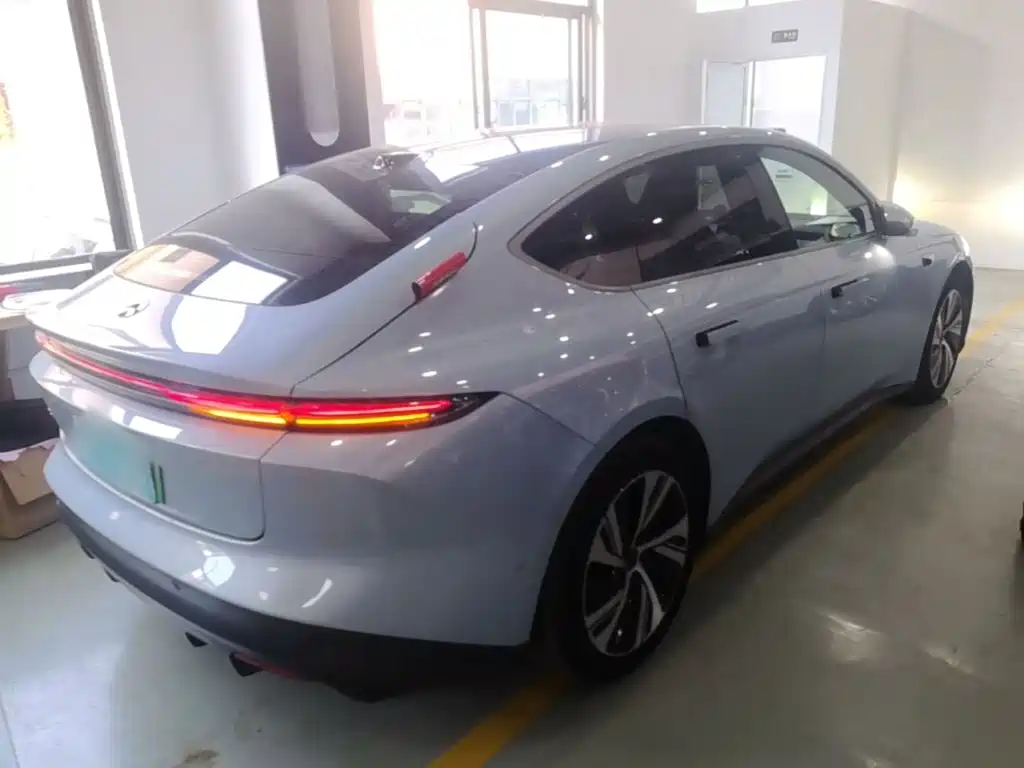 NIO ET5 2023