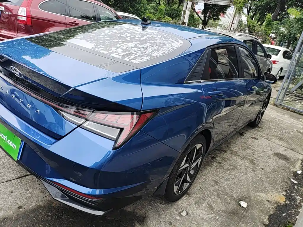 Hyundai Elantra 2020
