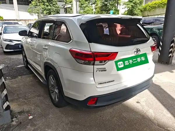 Toyota Highlander 2018