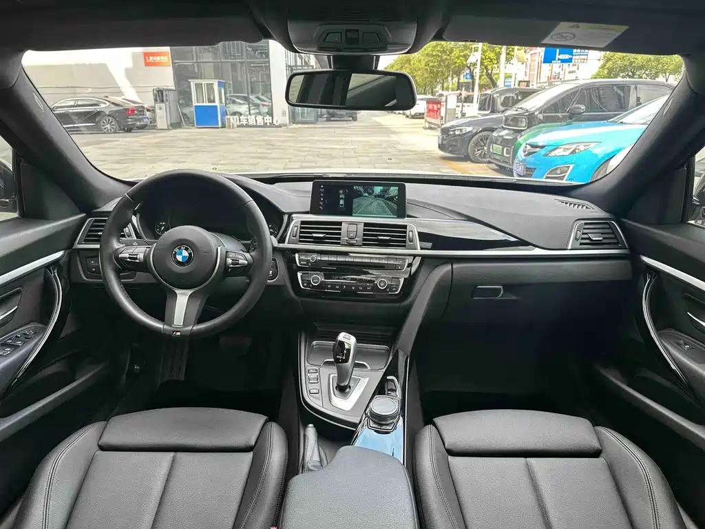 BMW 3 Series GT 2019 — фото 22