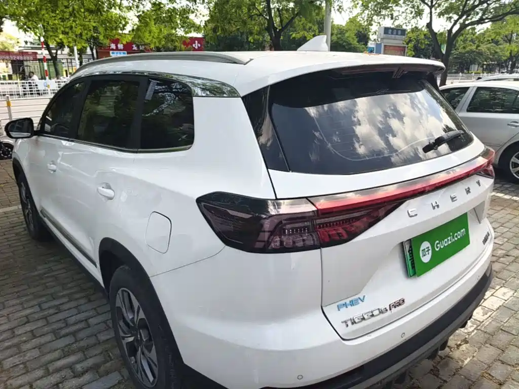 Chery Tiggo 8 PRO New Energy 2024 — фото 5