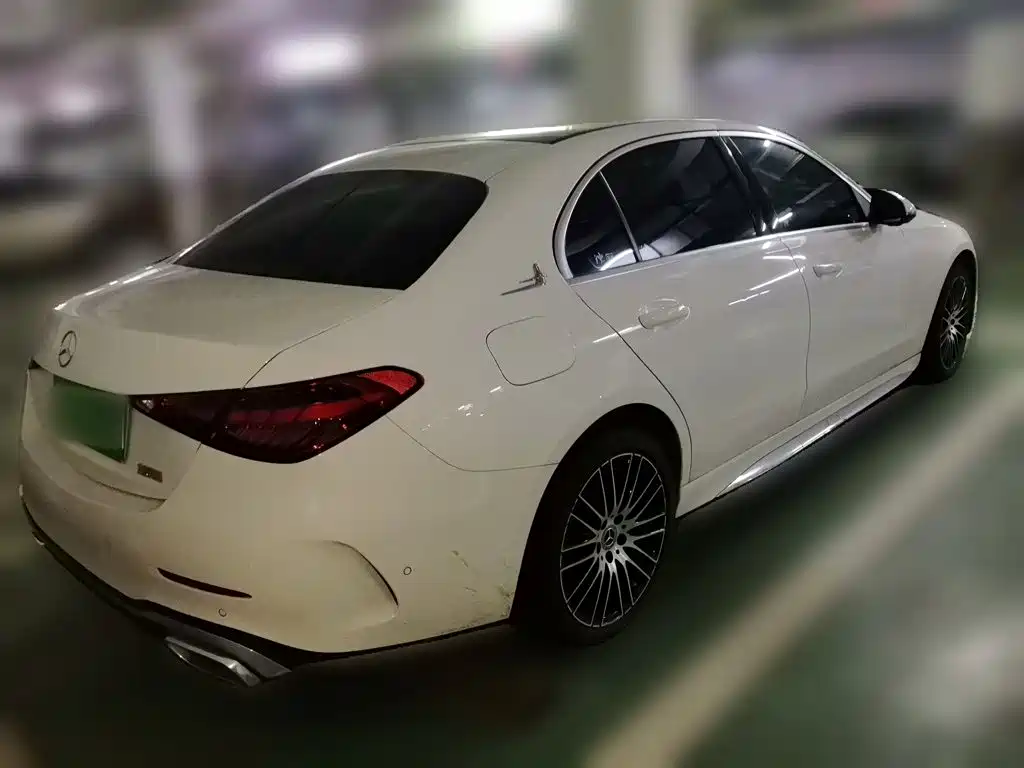 Mercedes-Benz C-Class 2023 — фото 4
